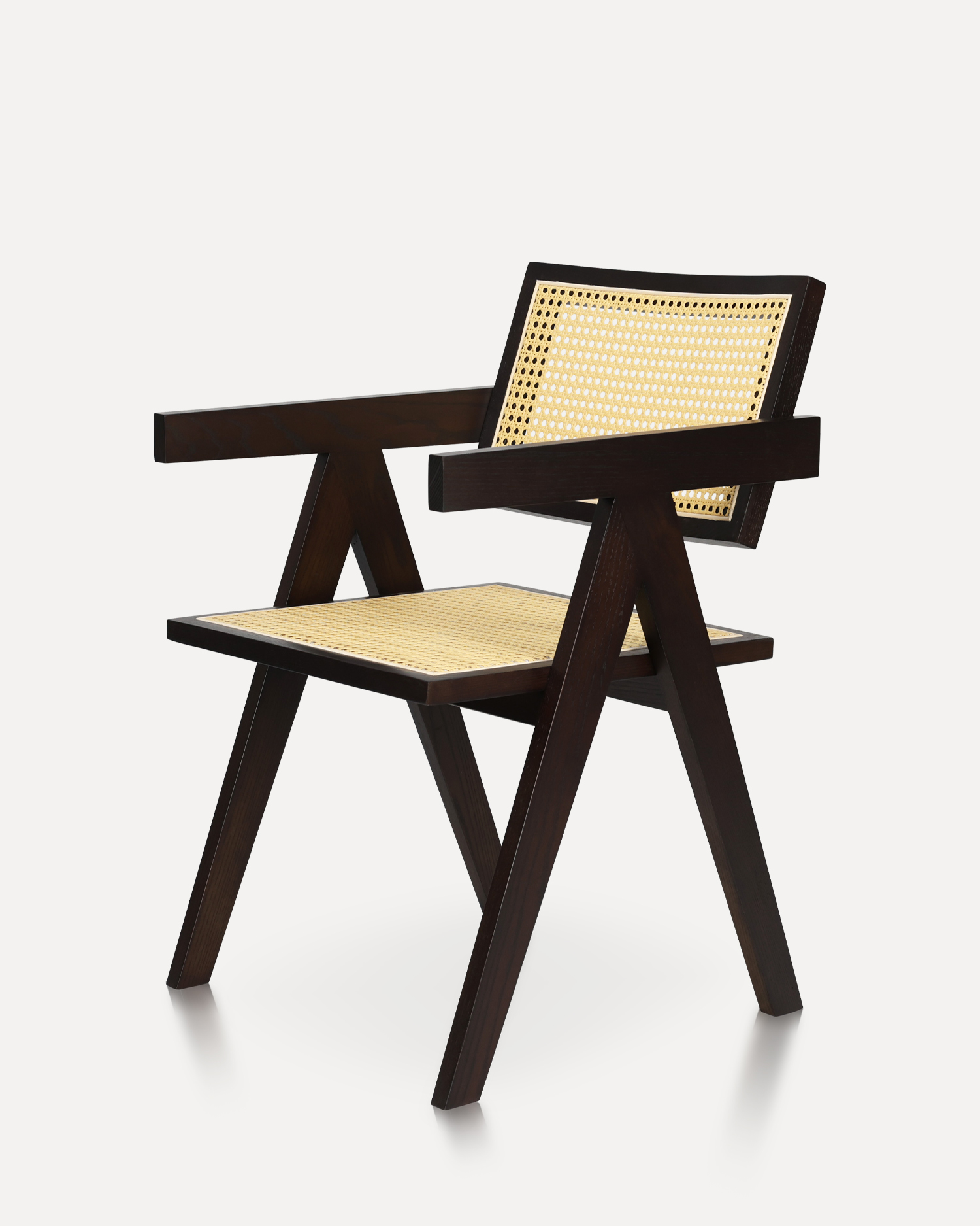 Ghế ăn gỗ tối giản